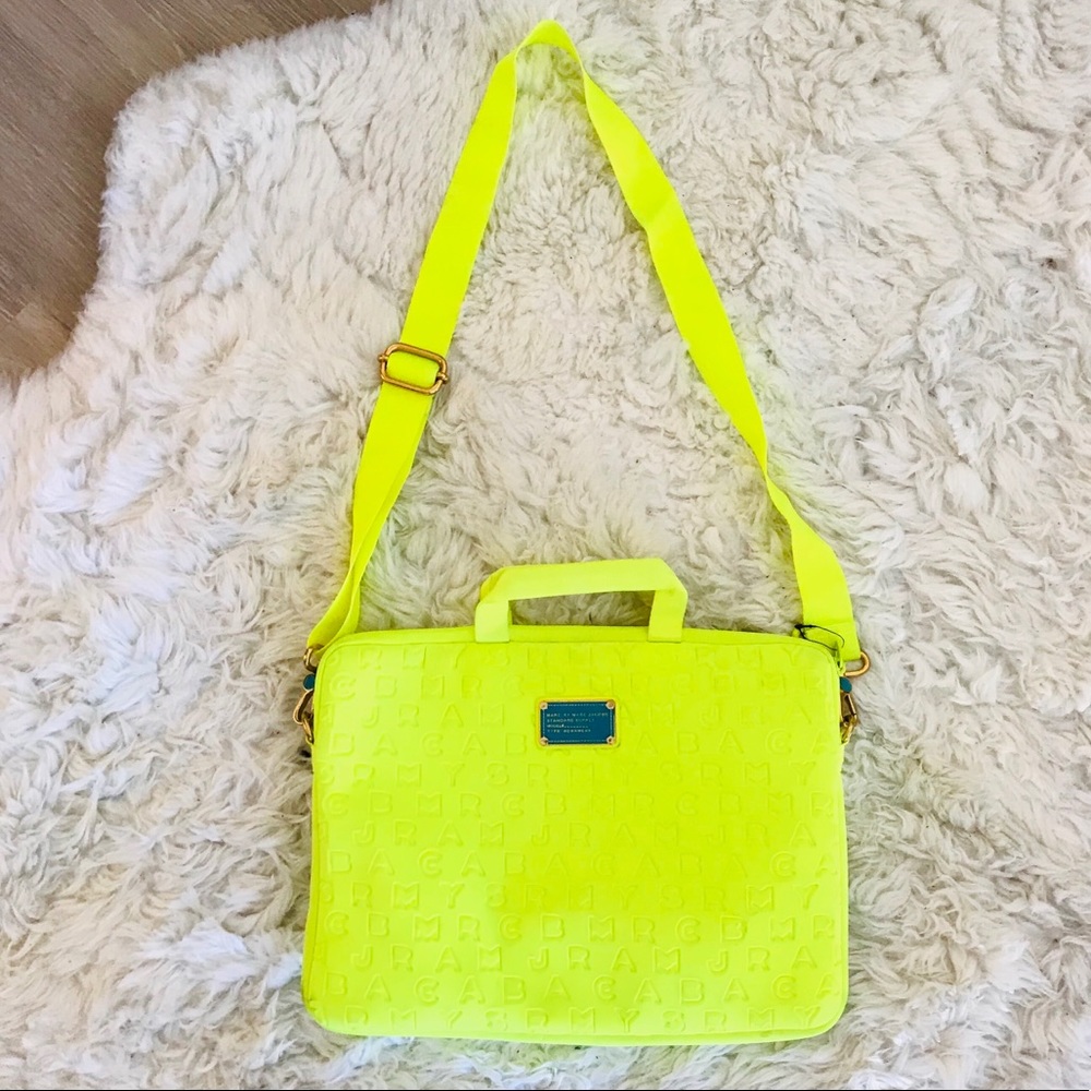 MARC JACOBS | NEON YELLOW | LAPTOP BAG